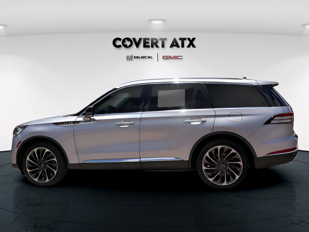 Used 2023 Lincoln Aviator Reserve w/ Equipment Group 201A AWD/4WD image 2