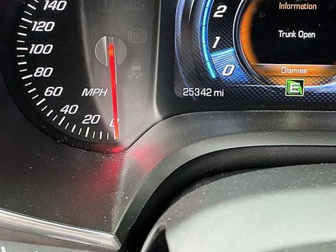 Used 2019 Chevrolet Corvette Z06 RWD image 16