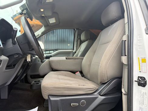 Used 2017 Ford F350 XLT w/ XLT Value Package AWD/4WD image 9