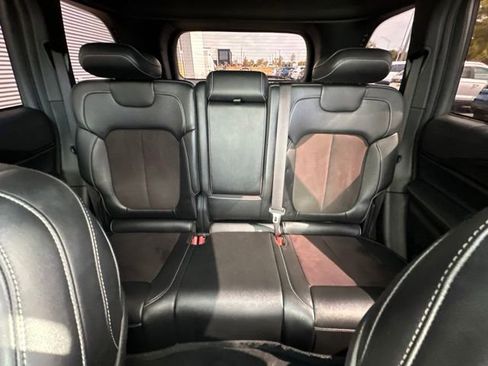 Used 2023 Jeep Grand Cherokee Altitude AWD/4WD image 28