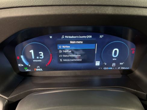 New 2026 Ford Explorer ST-Line w/ ST-Line Street Pack image 21