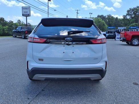 Used 2024 Ford Edge SEL image 5