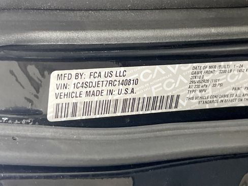 Used 2024 Dodge Durango Citadel w/ Tow 'N Go Package image 34