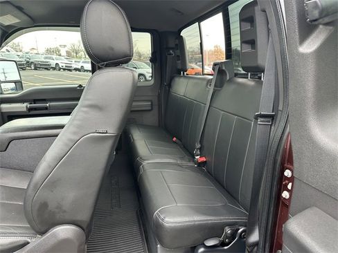 Used 2015 Ford F350 Lariat w/ Chrome Package image 11