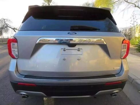 Used 2020 Ford Explorer Limited image 5