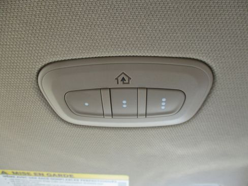 Used 2019 RAM 1500 Laramie image 38