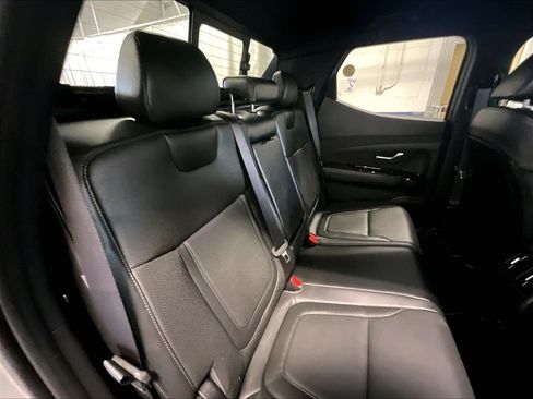 Certified 2025 Hyundai Santa Cruz XRT AWD/4WD image 16
