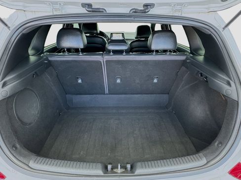 Used 2018 Hyundai Elantra GT Sport w/ Sport Tech Package 04 image 18