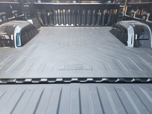 Used 2025 Chevrolet Silverado 1500 LTZ w/ LTZ Premium Texas Edition image 35