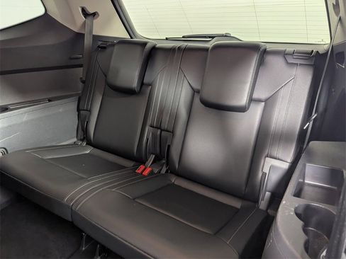 Used 2019 Volkswagen Atlas SE image 24