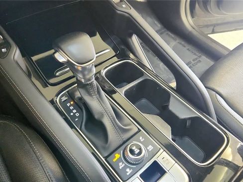 Used 2022 Kia Telluride EX w/ EX Premium Package AWD/4WD image 27
