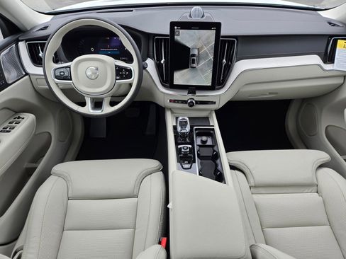 New 2026 Volvo XC60 T8 Ultra w/ Climate Package AWD/4WD image 13