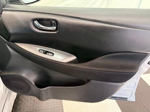 Used 2018 Nissan Leaf S w/ S Charge Package image 20