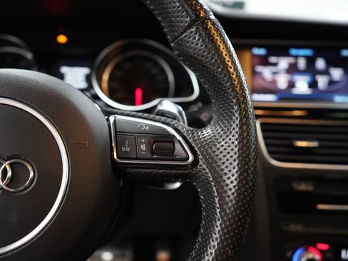 Used 2015 Audi RS 5 Coupe w/ Technology Package AWD/4WD image 24