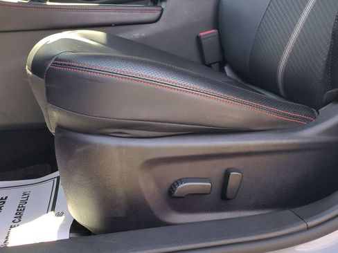 Used 2025 Nissan Altima 2.5 SR AWD/4WD image 14