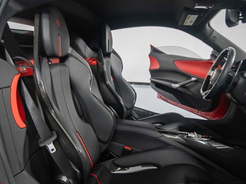 Certified 2022 Ferrari SF90 Stradale AWD/4WD image 28