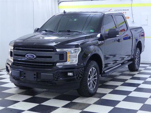 Used 2020 Ford F150 XLT w/ Equipment Group 302A Luxury image 4