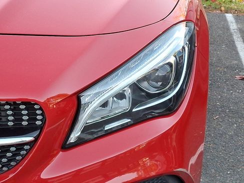 Used 2019 Mercedes-Benz CLA 250 4MATIC image 9