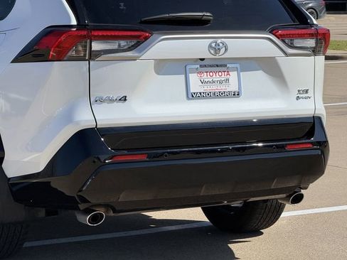 Used 2025 Toyota RAV4 XSE w/ Premium Package image 6