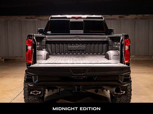 Used 2024 Chevrolet Silverado 2500 High Country w/ High Country Premium Package image 9