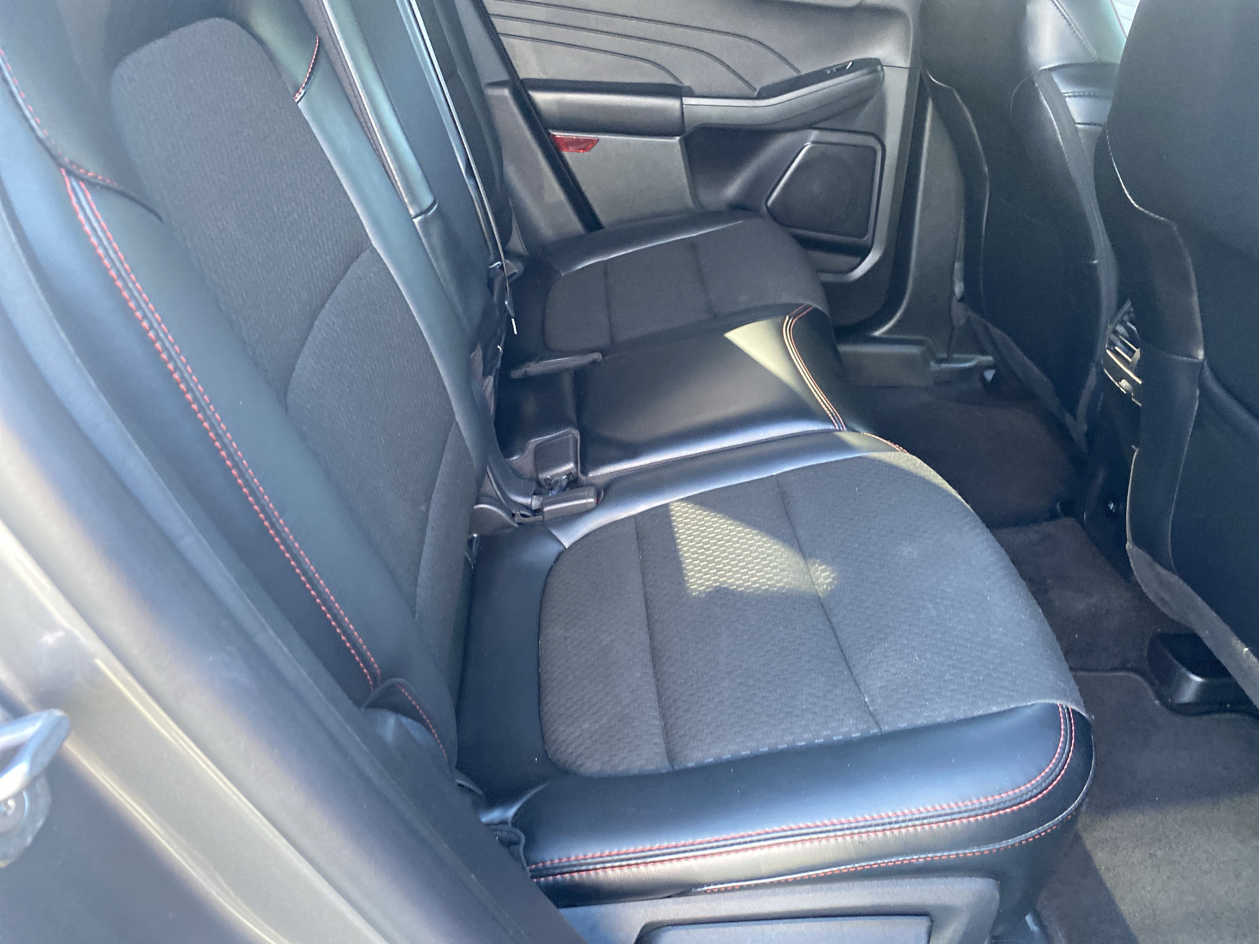 Used 2025 Ford Escape ST-Line w/ Equipment Group 301A FWD image 21