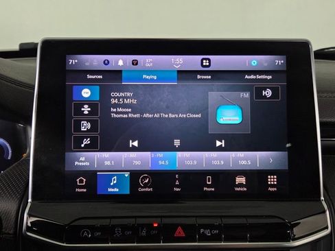 Used 2024 Jeep Compass Trailhawk w/ Trailhawk Elite Group image 23