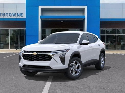New 2026 Chevrolet Trax LS w/ LS Convenience Package image 6