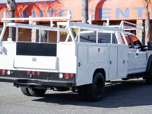 Used 2017 Ford F550 XL image 9