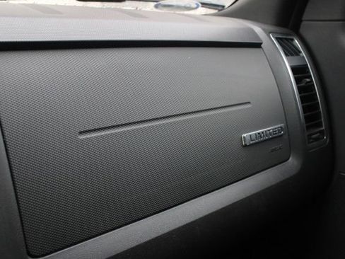 Used 2010 Ford Escape Limited image 17