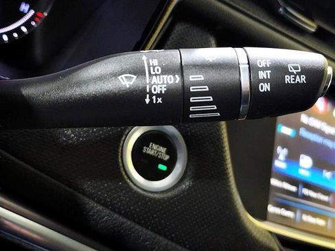 Used 2019 Cadillac XT5 Luxury image 17