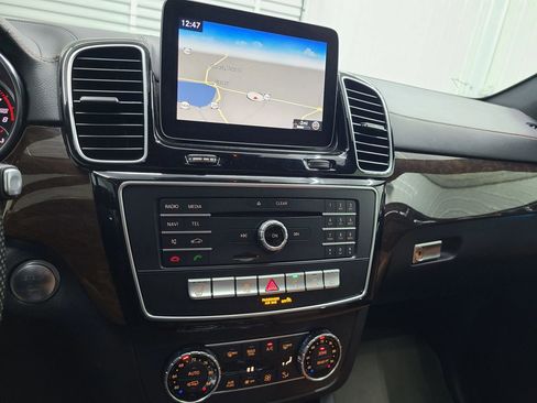Used 2018 Mercedes-Benz GLS 450 4MATIC image 25