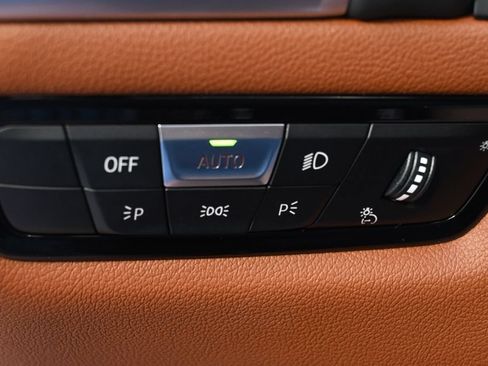 Used 2024 BMW M850i xDrive Convertible AWD/4WD image 29