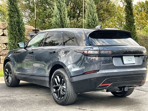 Used 2025 Land Rover Range Rover Velar Dynamic SE image 3