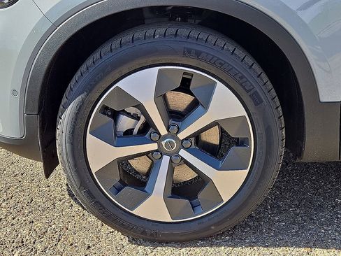 New 2026 Volvo XC40 B5 Plus w/ Protection Package Premier image 10