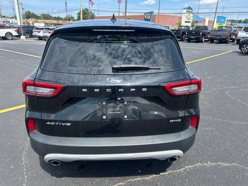 Used 2023 Ford Escape Active AWD/4WD image 5