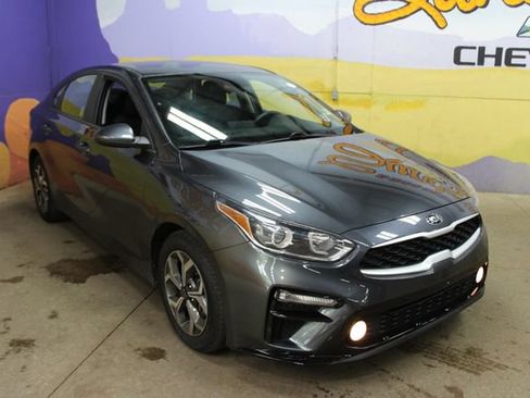 Used 2021 Kia Forte LXS FWD image 4