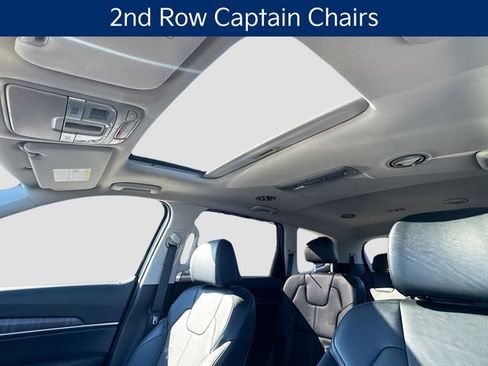 Used 2023 Kia Telluride EX w/ EX Captain's Chair Package image 25