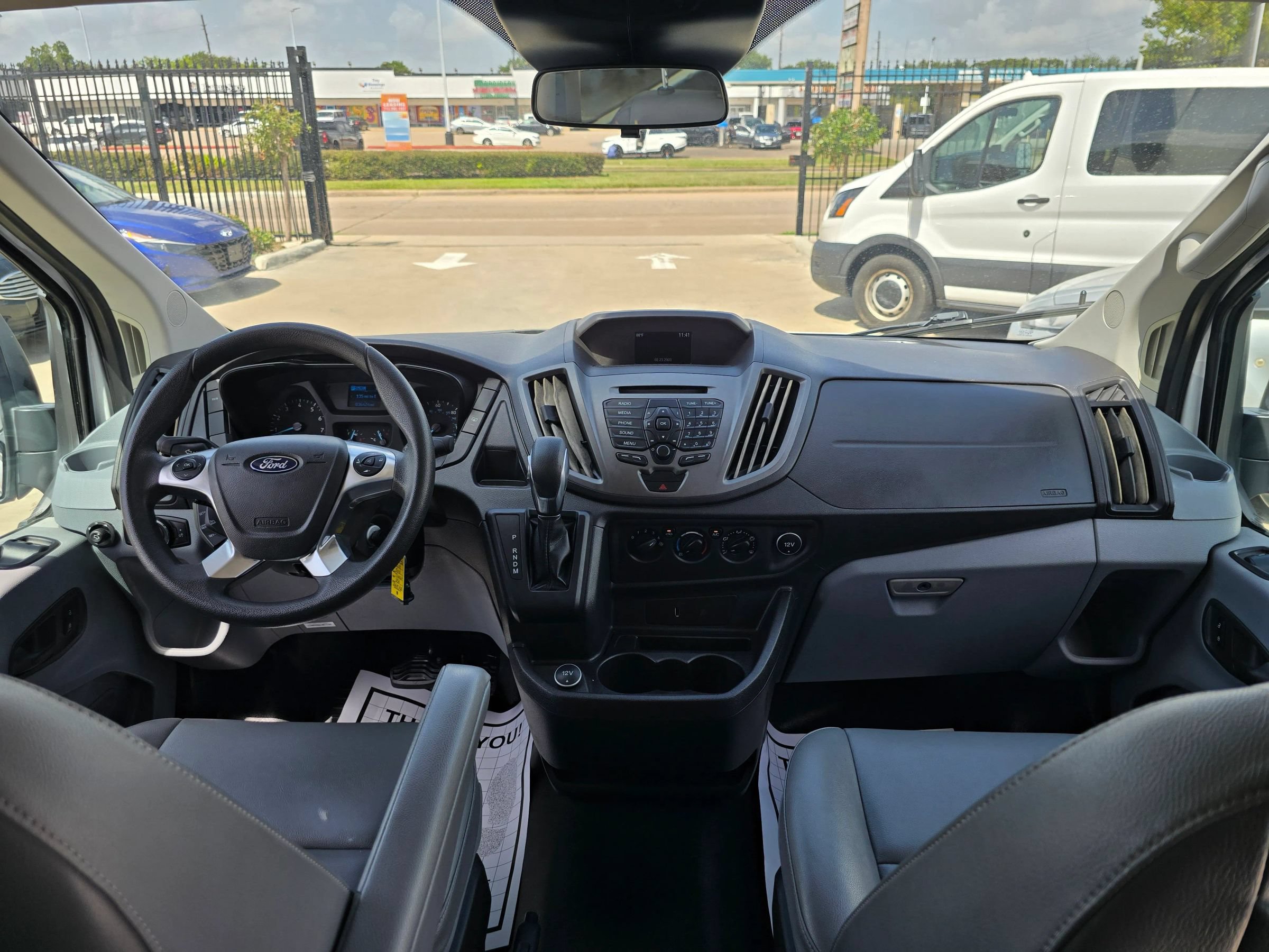 Used 2018 Ford Transit 350 XL RWD image 33