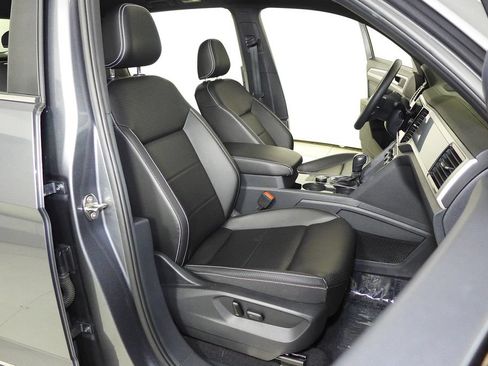Certified 2023 Volkswagen Atlas Cross Sport SEL AWD/4WD image 19