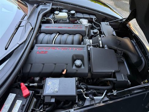 Used 2008 Chevrolet Corvette Coupe w/ Preferred Equipment Group RWD image 57