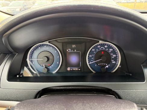 Used 2016 Toyota Camry LE image 20