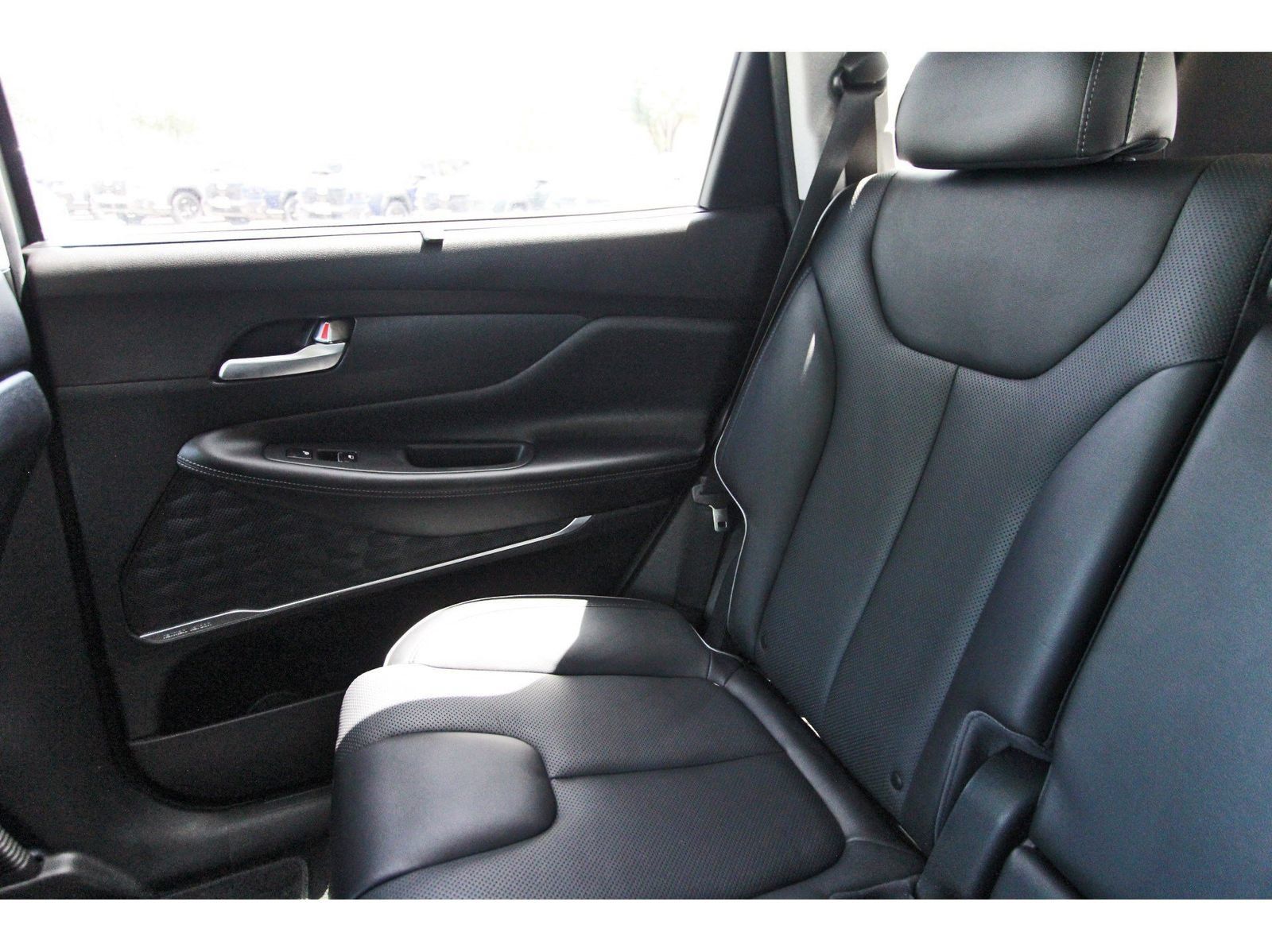 Used 2023 Hyundai Santa Fe Limited AWD/4WD image 12