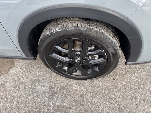 Used 2025 Honda HR-V Sport image 33