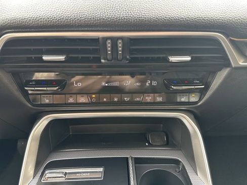 Used 2025 MAZDA CX-90 3.3 Turbo w/ Preferred Package AWD/4WD image 33