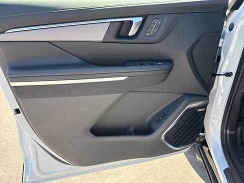 New 2027 Buick Enclave Sport Touring w/ Power Package FWD image 12
