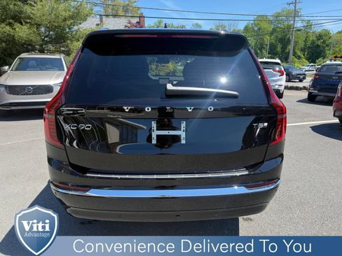 New 2026 Volvo XC90 T8 Plus w/ Protection Package Premier AWD/4WD image 7