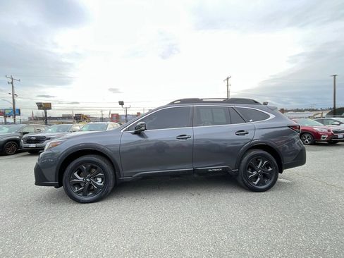 Certified 2022 Subaru Outback Onyx Edition XT w/ Popular Package #2 image 5