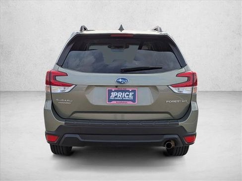 Used 2019 Subaru Forester Limited AWD/4WD image 6