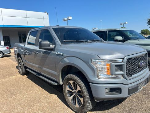 Used 2019 Ford F150 XL w/ Equipment Group 101A Mid RWD image 16