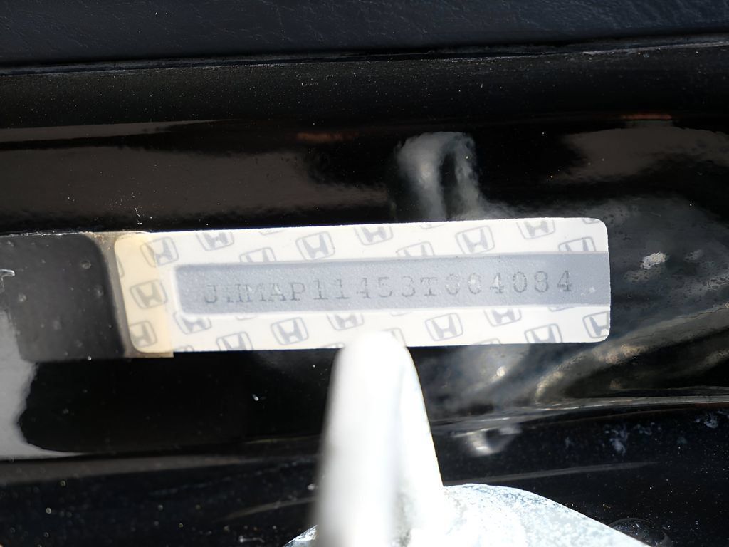 Used 2003 Honda S2000 image 21